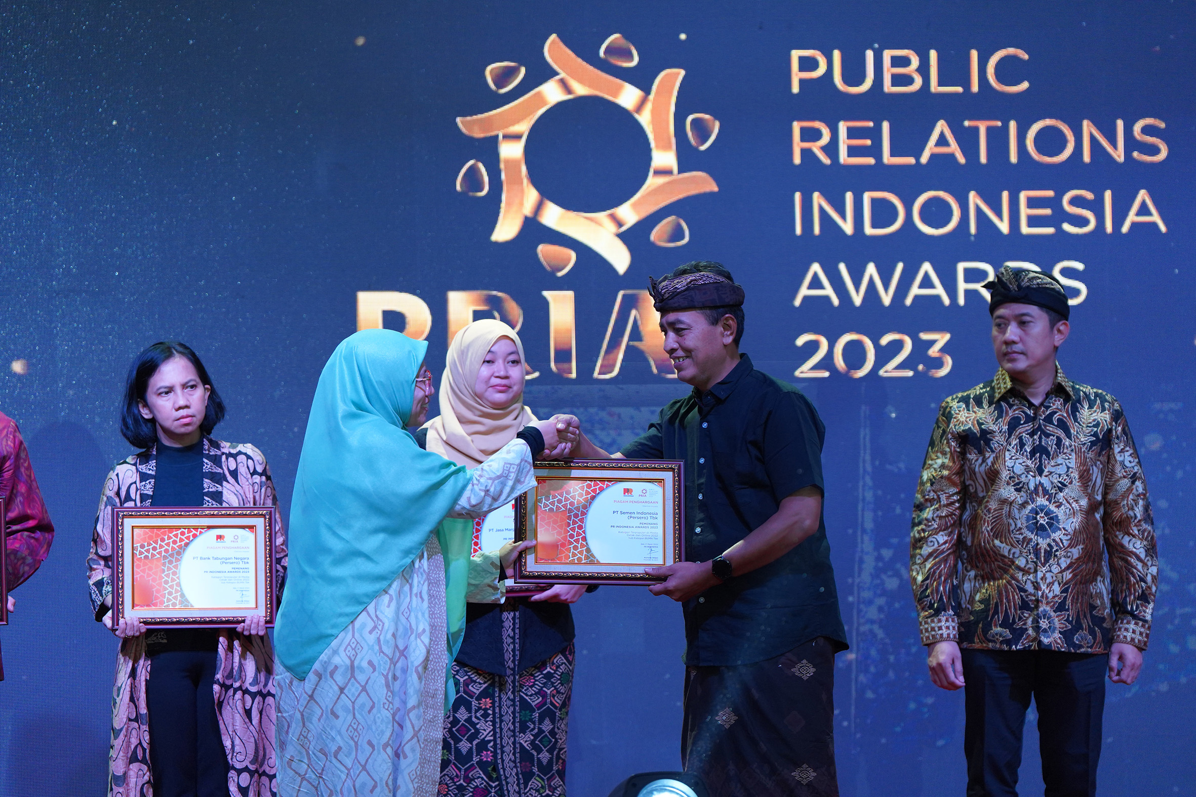 SIG Raih Penghargaan BUMN Terpopuler pada Ajang PR Indonesia Awards 2023