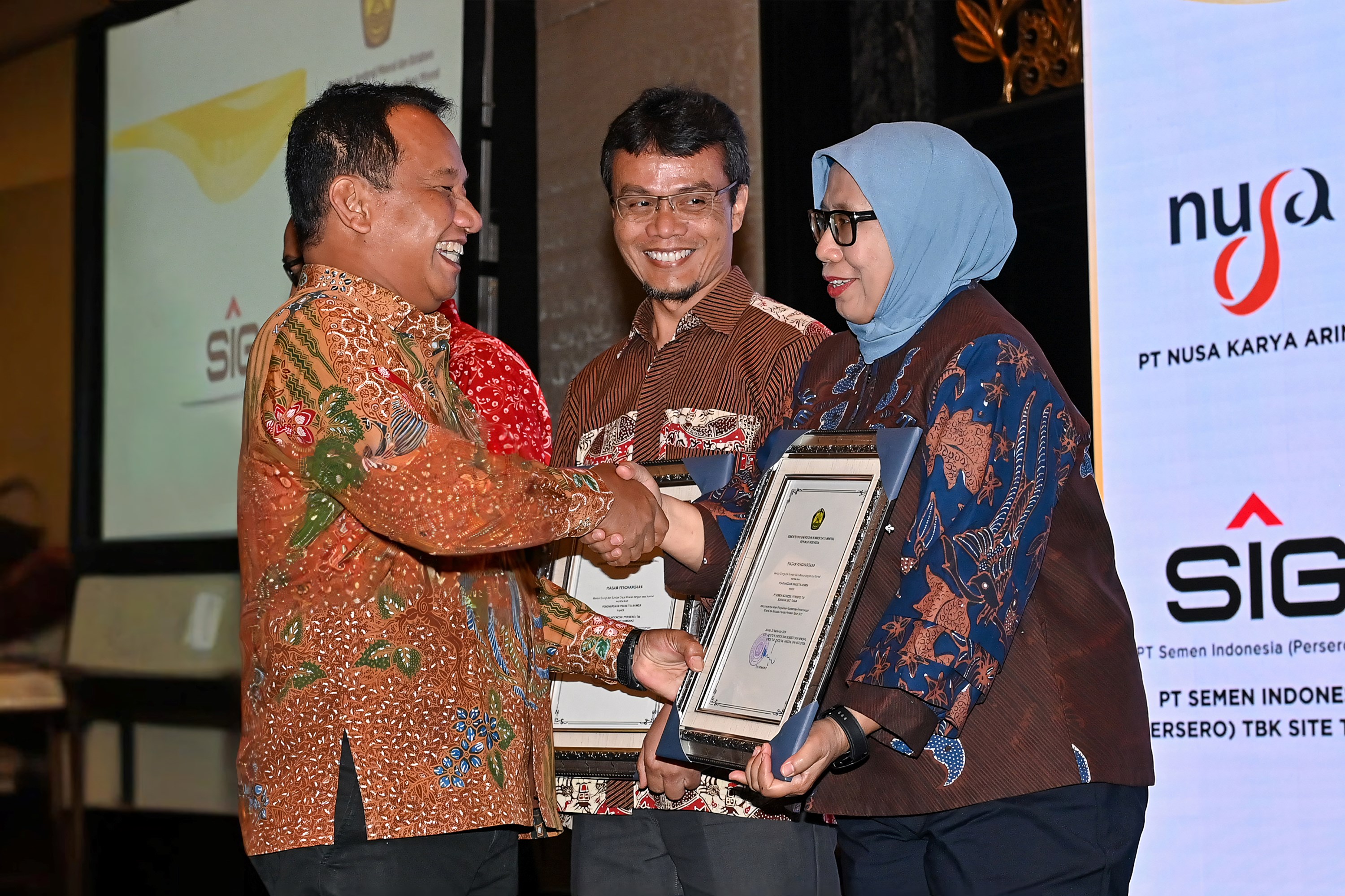 Sukses Kelola Keselamatan Pertambangan, SIG Raih Lima Penghargaan Prasetya Ahimsa dari Kementerian ESDM