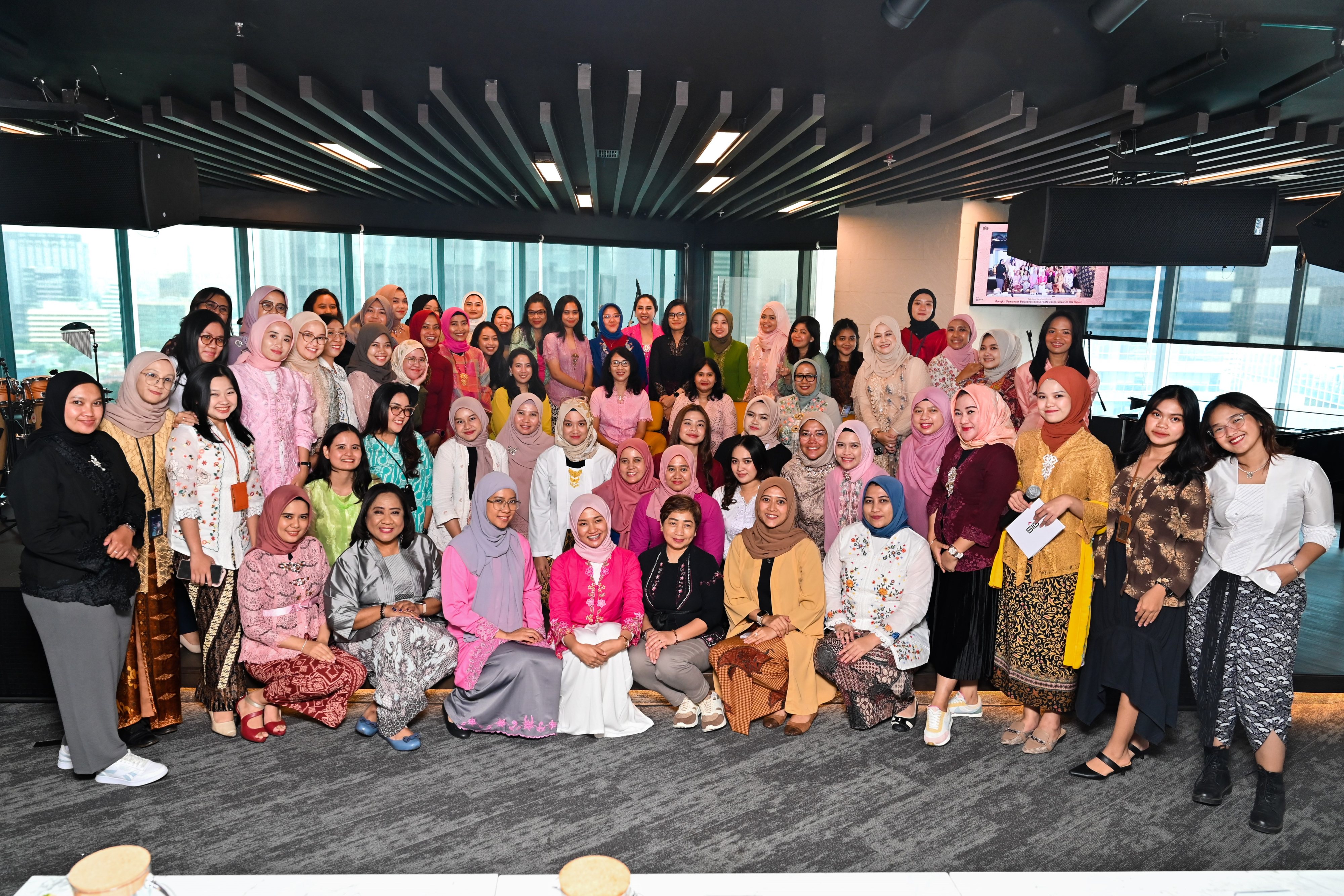 Ciptakan Lingkungan Kerja yang Inklusif, SIG Catatkan 25% Top Talent Karyawan Perempuan