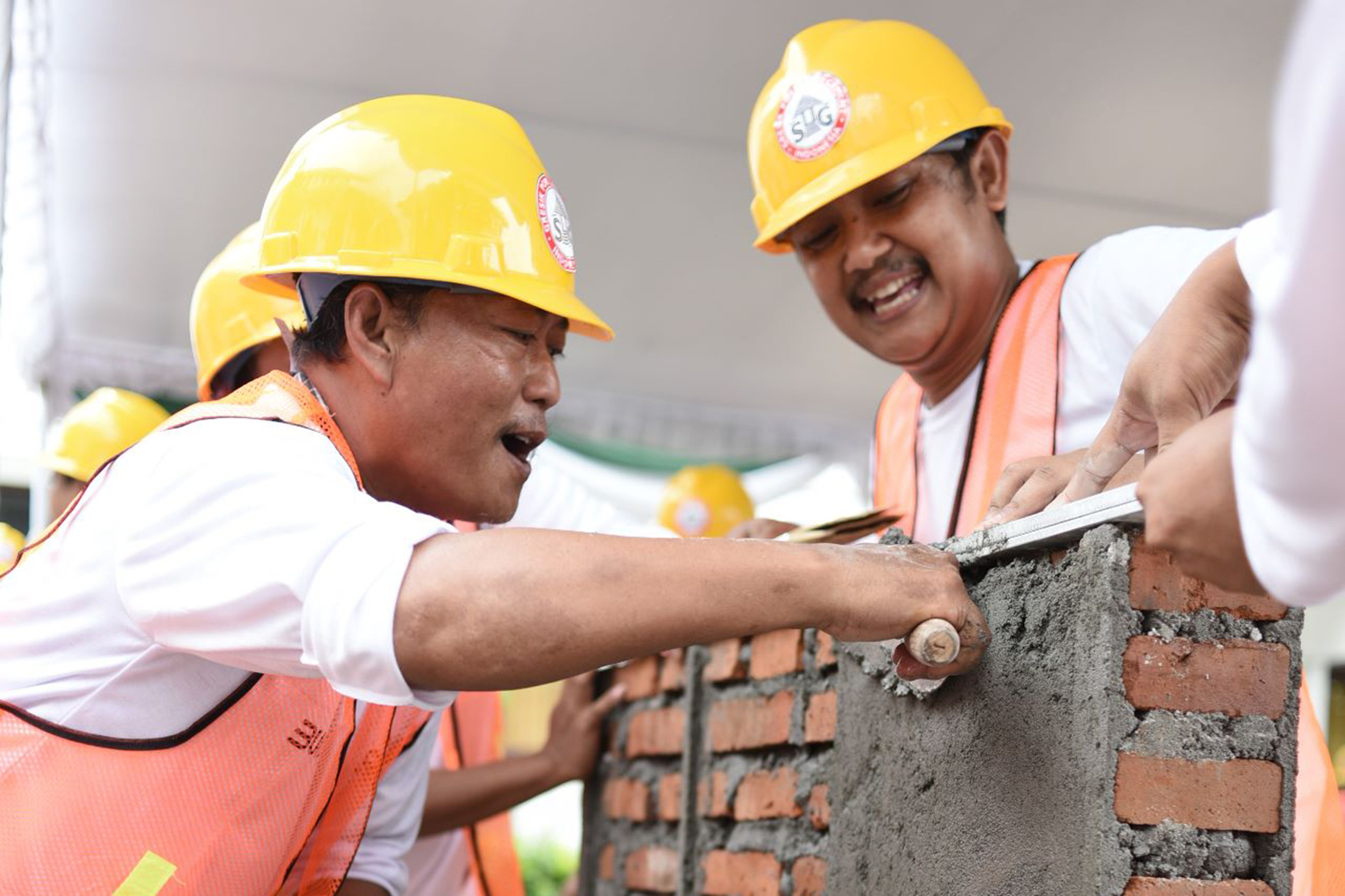 SIG Upgrade Keterampilan Tukang untuk Jadi Ahli Konstruksi