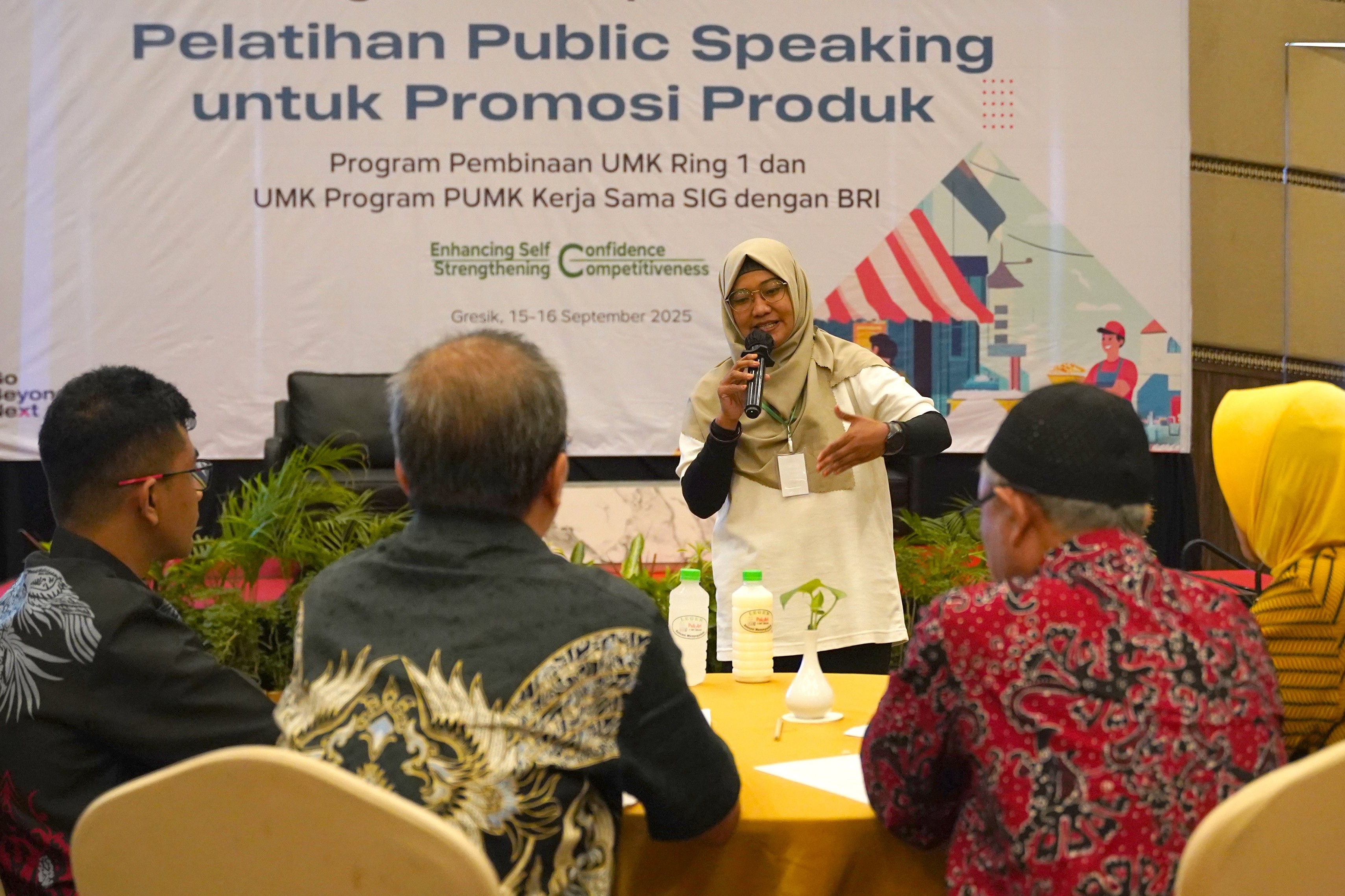 Promosi Lebih Inovatif, SIG Fasilitasi UMK di Gresik Belajar Strategi E-Commerce